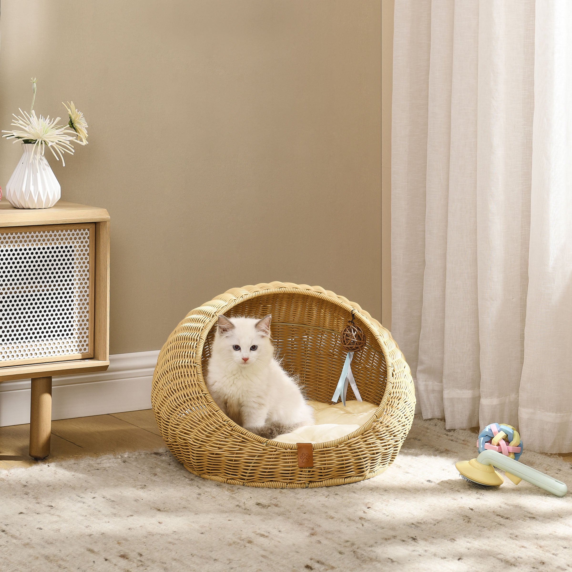 Sam's Pets Nala 20'' Dog/Cat Bed in Beige