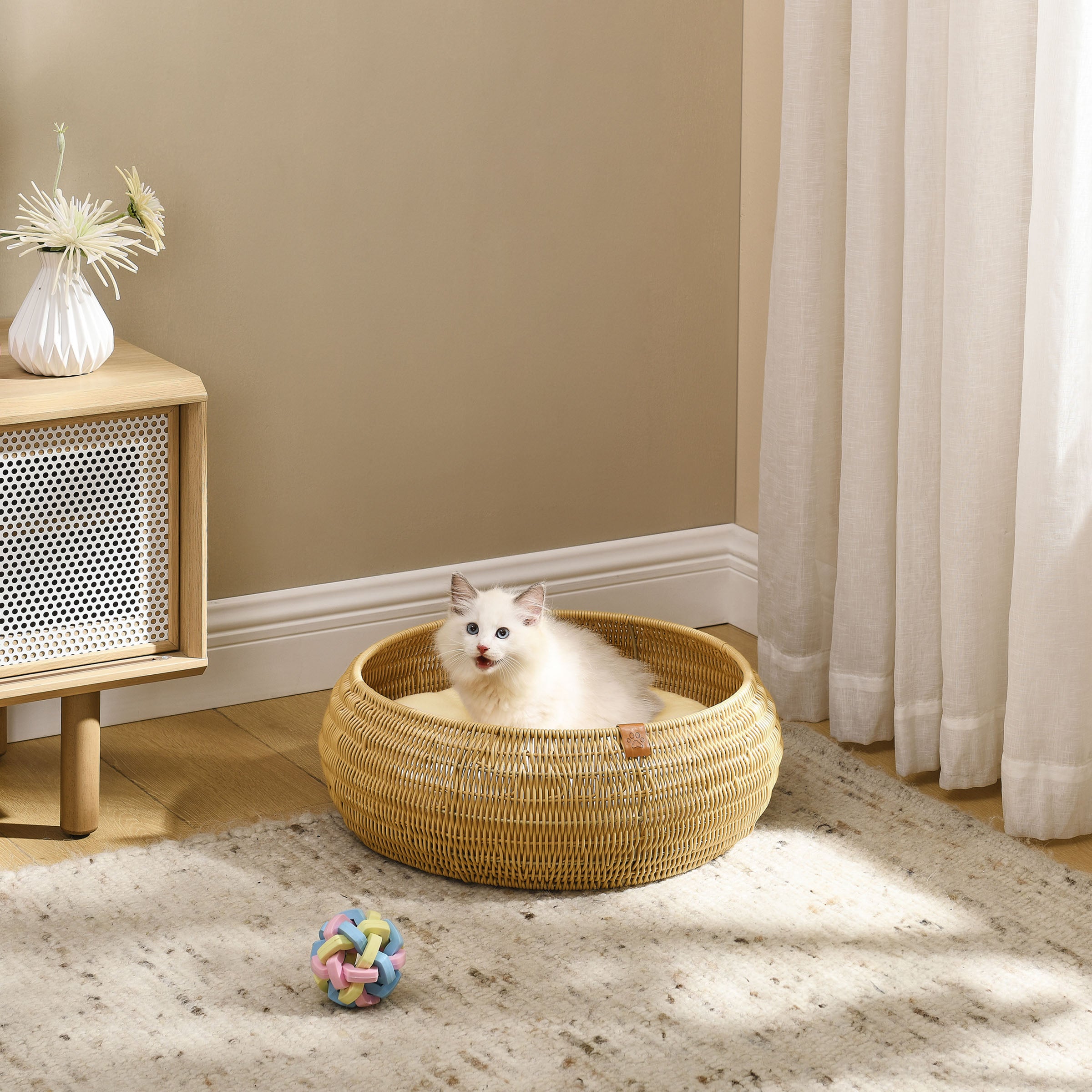 Sam's Pets Leo 19'' Dog/Cat Bed In Beige