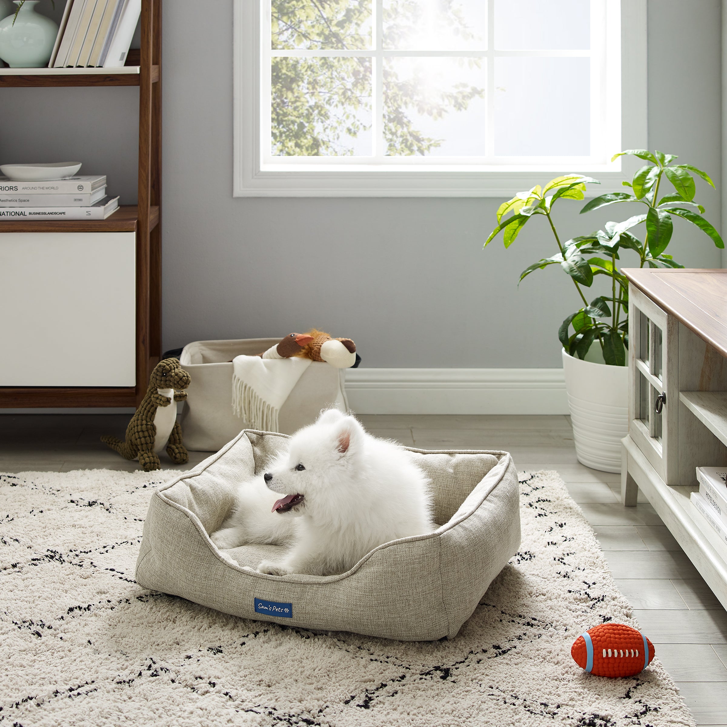 Julius® Small Brown Dog Bed