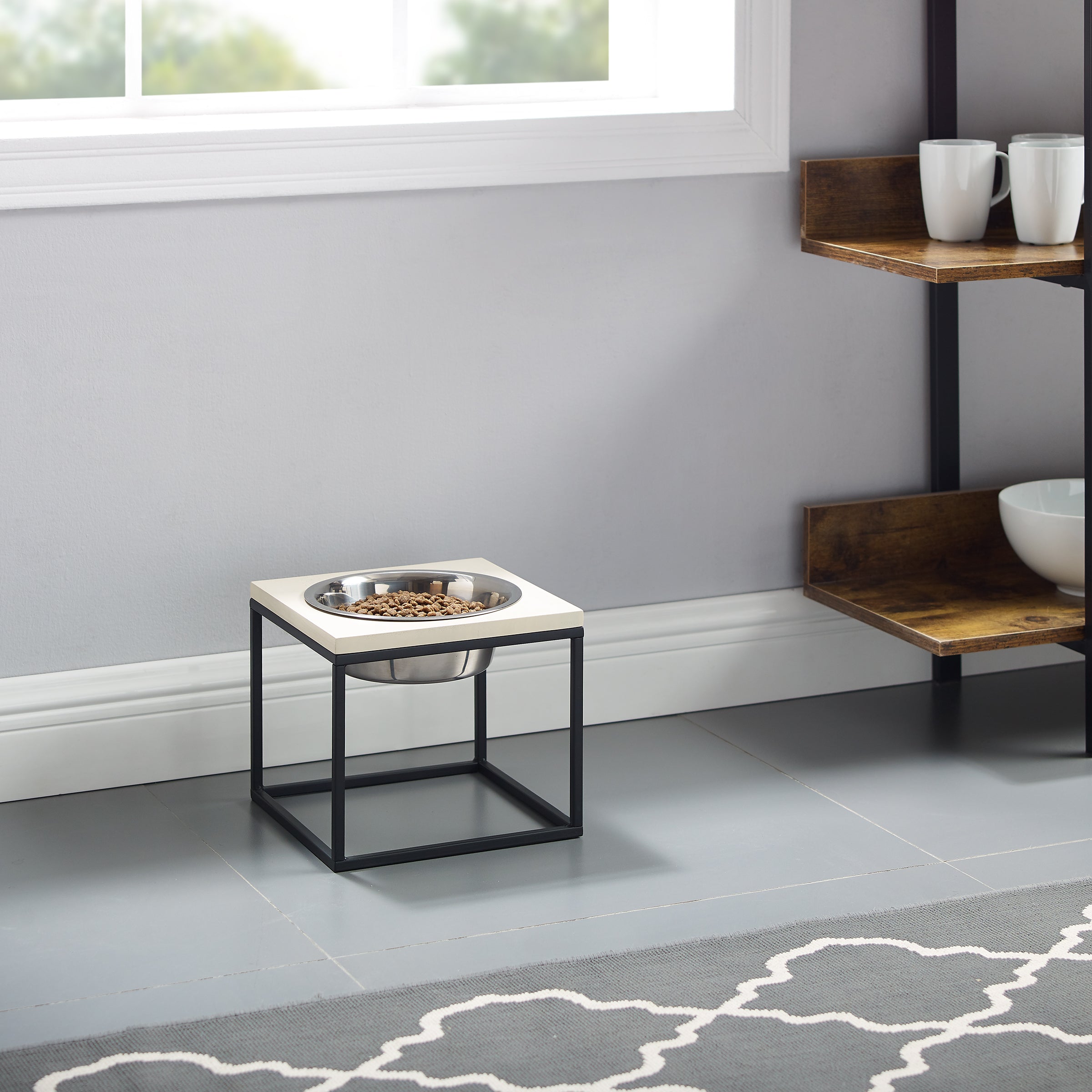 Dan Single Wood and Stainless steel Pet Bowl