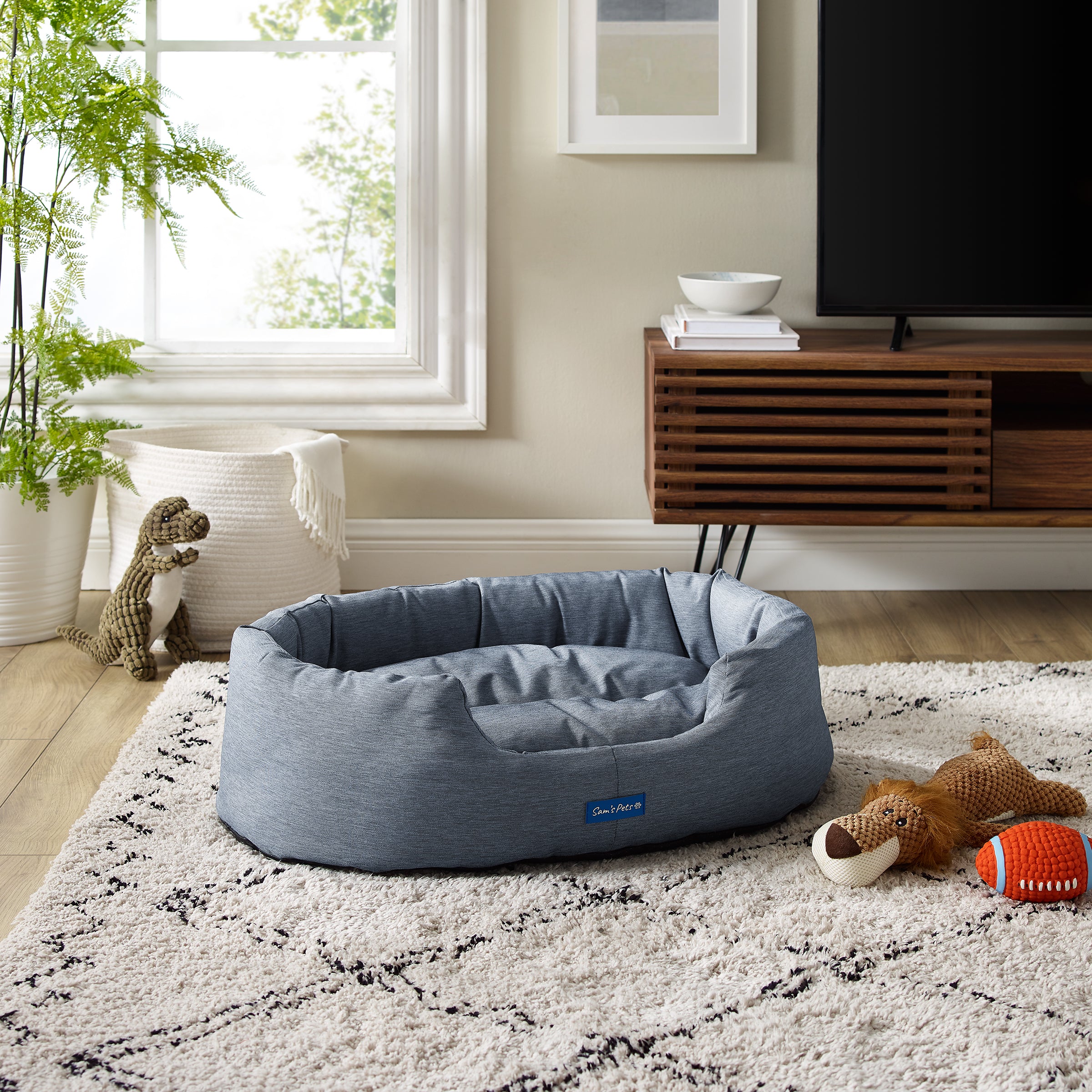 Missy® Small Navy Blue Round Dog Bed